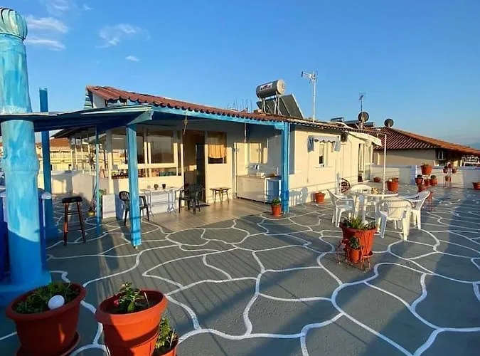 Blue Sky Apartment Paralia